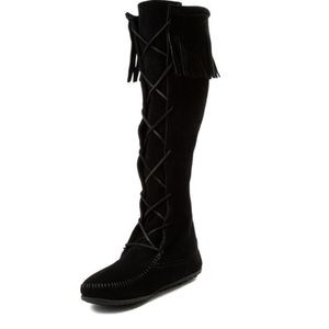Minnetonka tall suede fringe boots